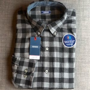IZOD Men’s Stratton flannel NWT